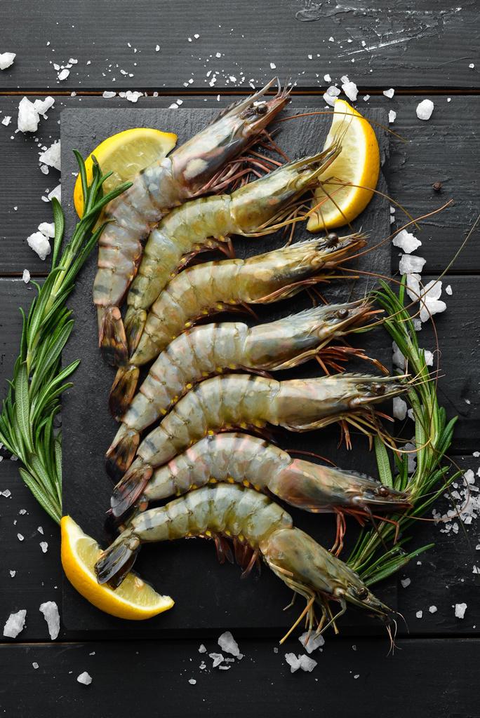 Prawns (Farm) (Medium) (Counting 40-50) | பண்ணை இறால் - product media